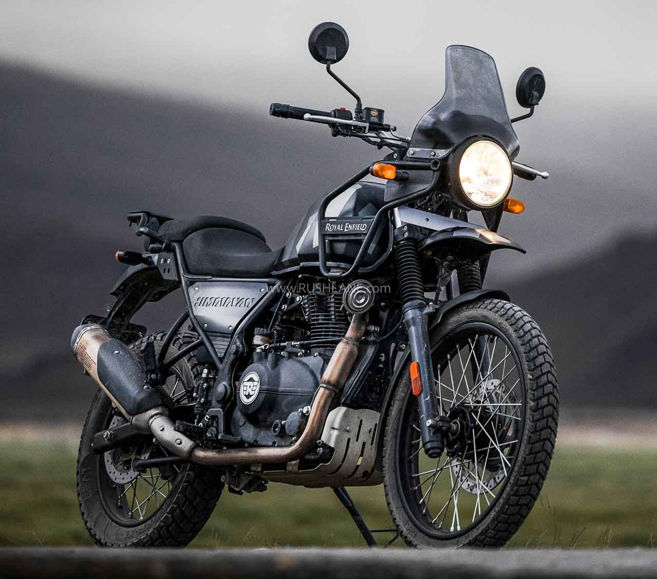 Royal Enfield Himalayan Glacier Blue and Sleet Black image